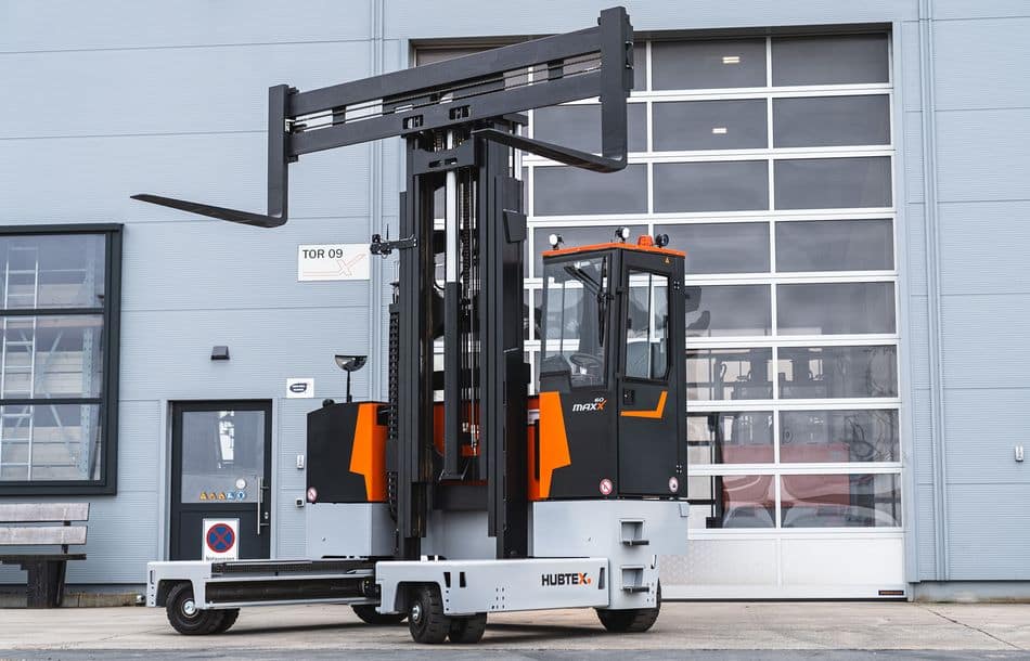 Hubtex is expanding its MaxX series with a new model – the MaxX 60 electric multidirectional sideloader Hubtex is expanding its MaxX series with a new model – the MaxX 60 electric multidirectional sideloader