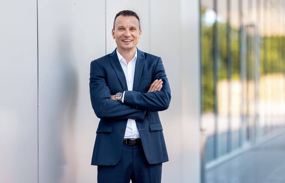 Tobias Zimmer took over the charge of the intralogistics systems division at Vollert Anlagenbau Tobias Zimmer took over the charge of the intralogistics systems division at Vollert Anlagenbau
